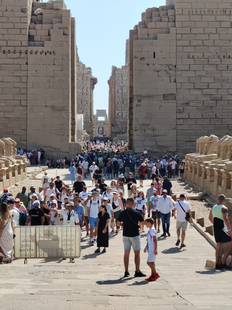 Luxor 2 Days Trip from Hurghada with a 5-star hotel night