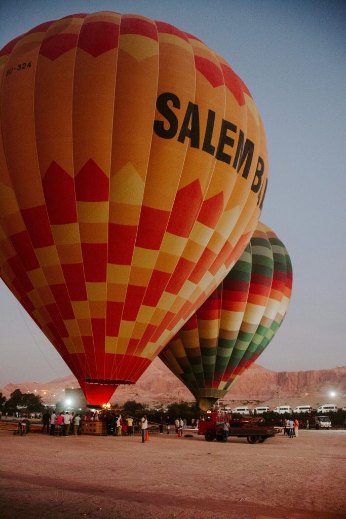 Hot air balloon